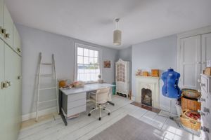 Bedroom- click for photo gallery